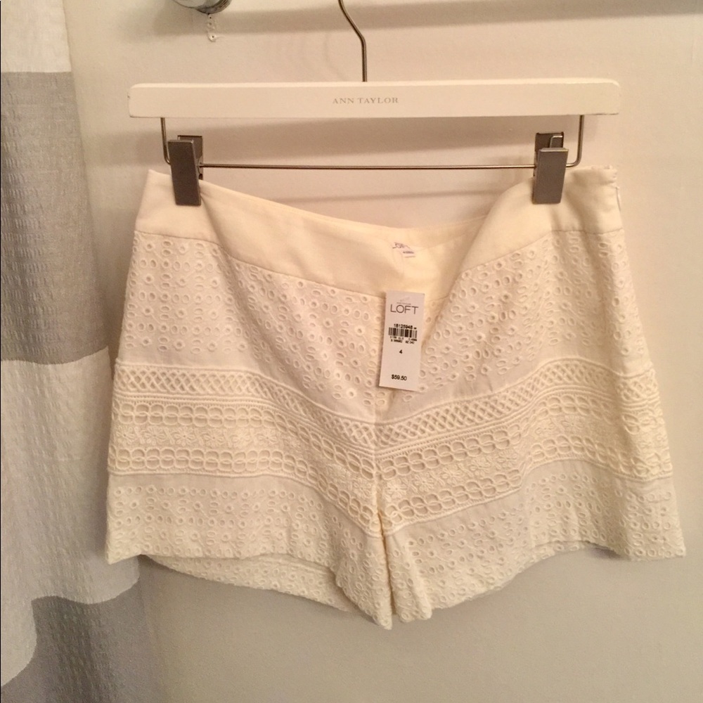 Ann Taylor LOFT Ivory Lace Shorts